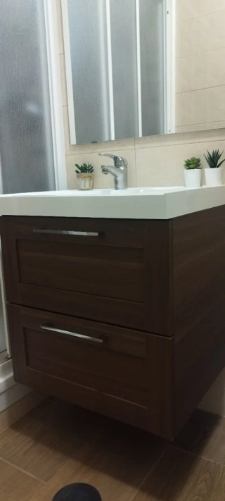 Mueble de baño madera y cristal