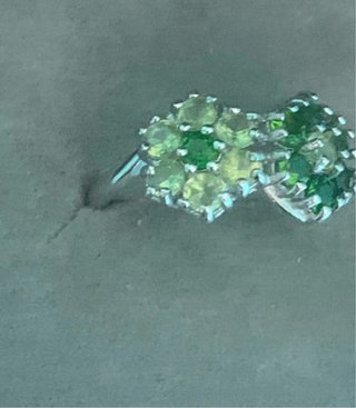 Anillo Plata Peridotos y Diopsidos