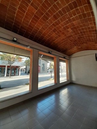 Local comercial en alquiler en Olot