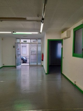 Local comercial en alquiler en Olot