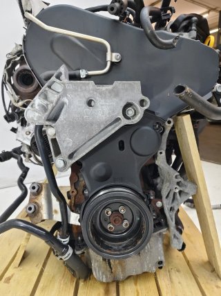 Motor VW Golf VII 2015 04L100090 S5