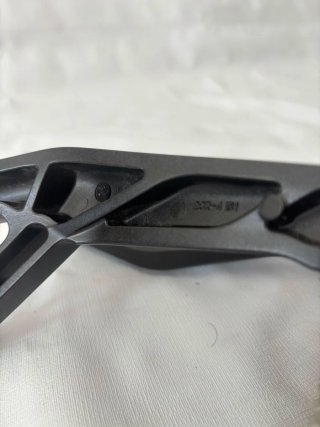 Estriberas Reposapiés Yamaha R6 17-20 R1 R1M