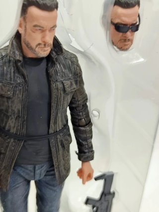 Action Figure NECA Terminator Dark Fate T-800