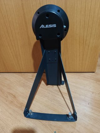 Alesis Nitro Mesh/Max Pad Bombo