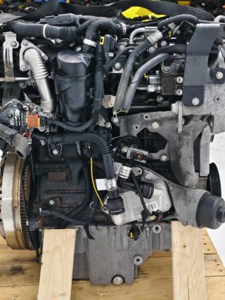 Motor Opel Astra J 132541KM M28