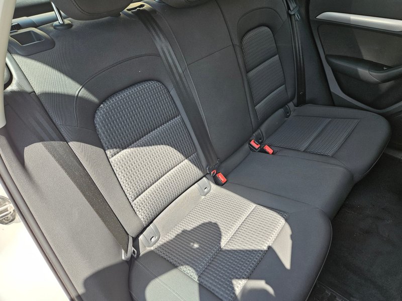 Audi Q3 2.0 TDI Attraction quattro 2016, foto 20