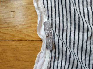 Camiseta Rayas Blanca y Negra