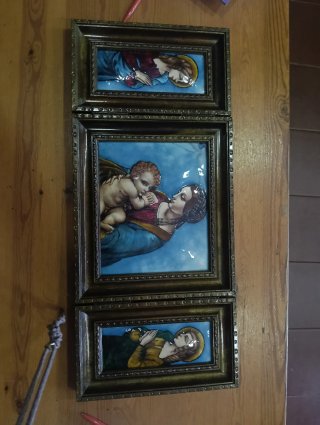 Tríptico Virgen Amamantando Esmalte