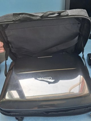 Qilive Reproductor DVD Coche Portátil Negro
