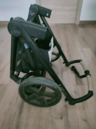 Cochecito de bebé con capazo Moisés Jané
