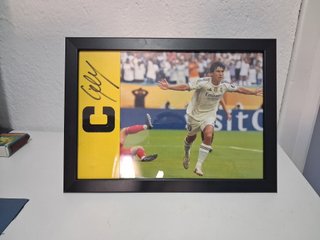 Brazalete firmado Gonzalo García Real Madrid