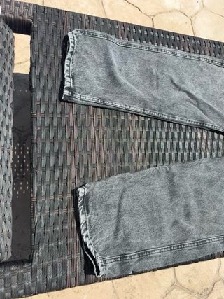 Vaqueros Mango rectos gris lavado