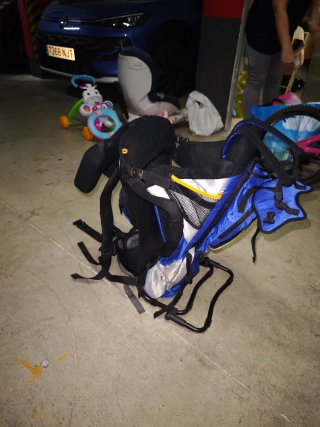 2 Mochilas Portabebés Senderismo Deuter