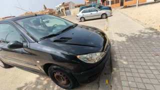 Peugeot 206 2003