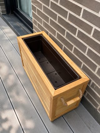 Jardinera de madera para exterior artesanal