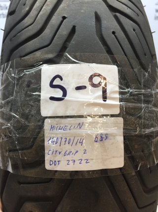 MICHELIN CITYGRIP 2 140/70/14 68S DOT 2722 AL 80%