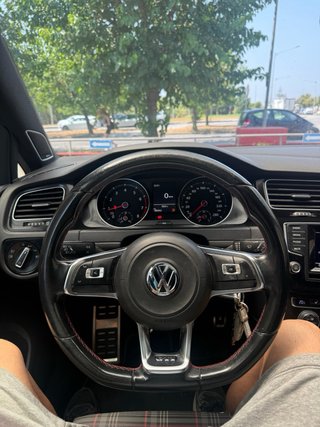 Volkswagen Golf performance GTI 7
