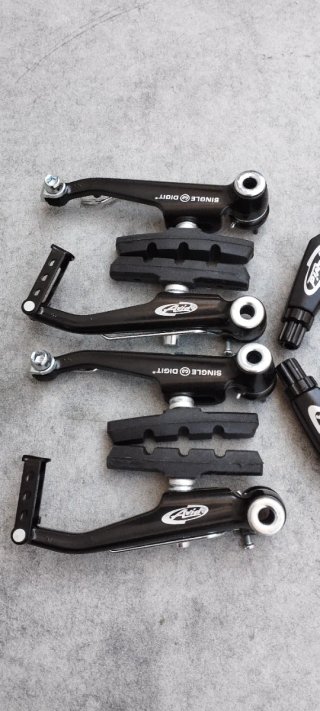 JUEGO DE FRENOS AVID V-BRAKE.
