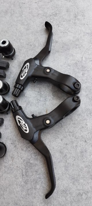 JUEGO DE FRENOS AVID V-BRAKE.
