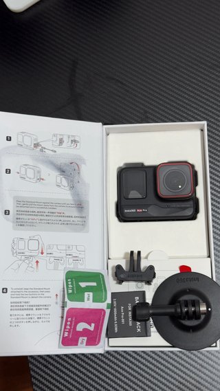 Insta360 Ace Pro Cámara Negra