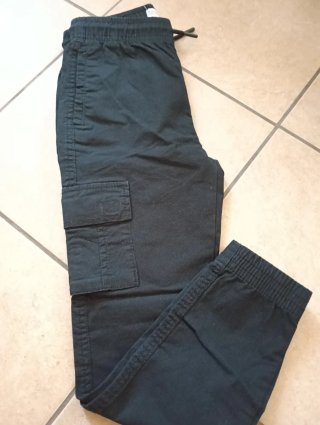 Pantaloni cargo neri