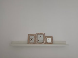 Estante para cuadros IKEA MOSSLANDA blanco