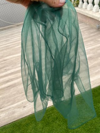 Vestido de Madrina verde con encaje