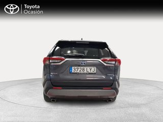 Toyota Rav4 2.5l 220H Advance