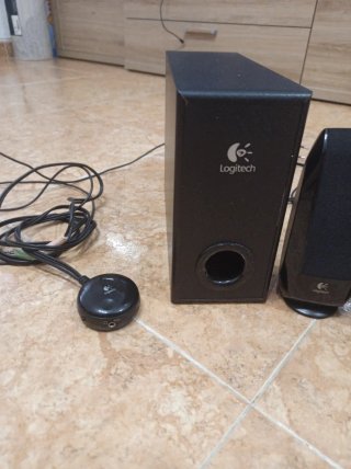 Altavoces Logitech para PC