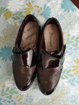 Zapatos Pitillos Mujer Marrones de Piel y Charol