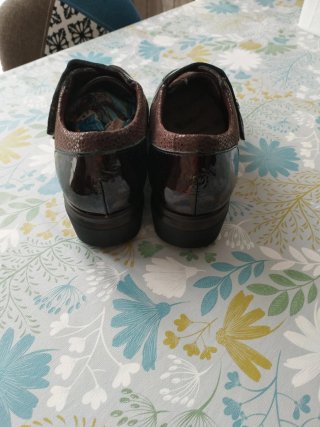 Zapatos Pitillos Mujer Marrones de Piel y Charol