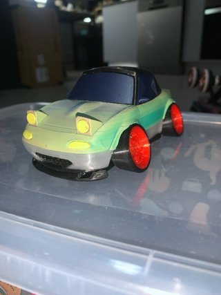 Carros miniatura personalizáveis