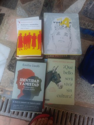 Colección de libros 28 libros