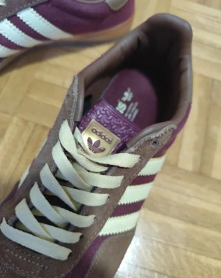 Adidas Gazelle Marrones/Moradas Talla 40
