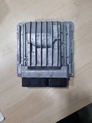 Centralita Motor BMW E87 7579142