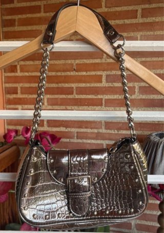 Bolso bronce efecto piel cocodrilo