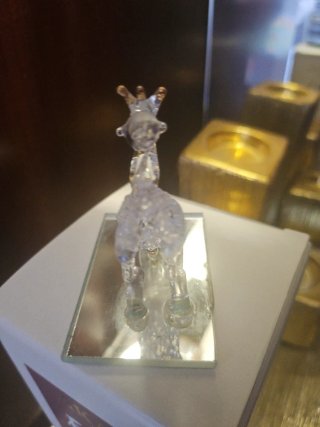 Caballito de cristal antiguo con espejo