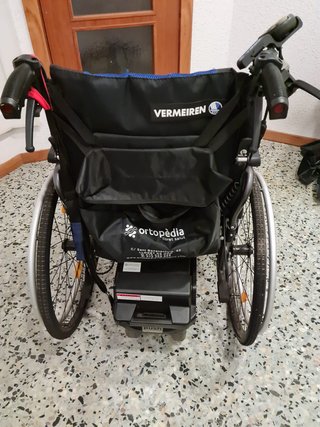 Silla de ruedas Vermeiren con motor