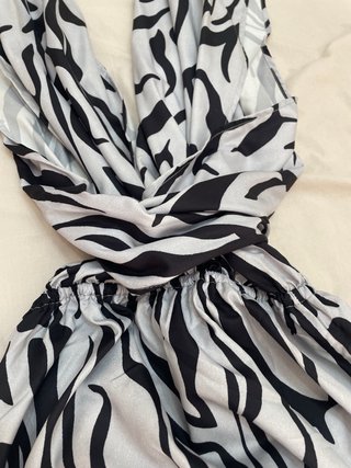 Vestido largo estampado cebra