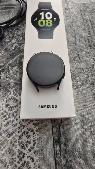 Reloj Samsung Galaxy Watch 5 con EXTRAS