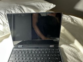 Lenovo Chromebook con cargador