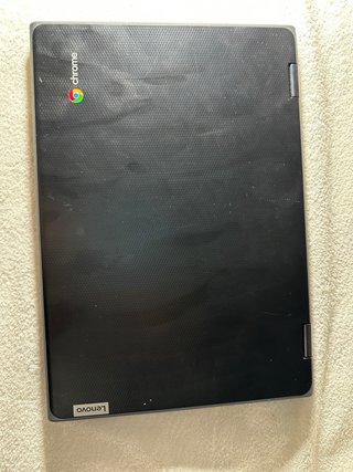 Lenovo Chromebook con cargador