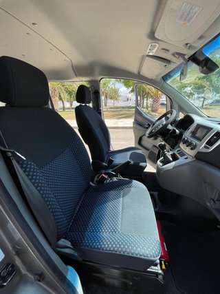 Nissan NV200 2012