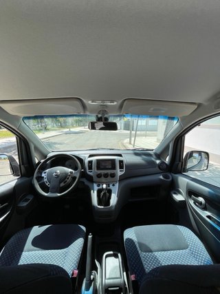 Nissan NV200 2012