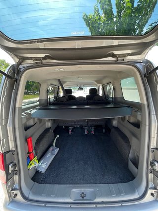 Nissan NV200 2012