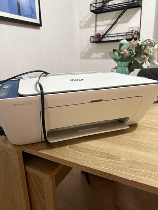 Impresora HPdeskjet 2721e Blanca y Azul