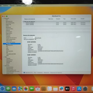 MacBook Pro 16GB RAM 512GB SSD