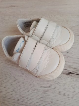 Deportivas Blanditos Blancas Velcro Talla 20
