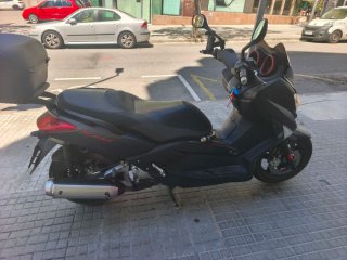 Yamaha XMAX 250 Sport Negra