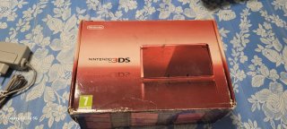 Nintendo 3DS Roja con Caja